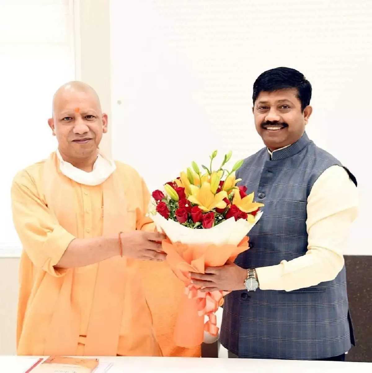 यूपी में 1.14 लाख करोड़ से अधिक की परियोजनाओं में वाणिज्यिक संचालन शुरू : औद्योगिक विकास मंत्री नंदी